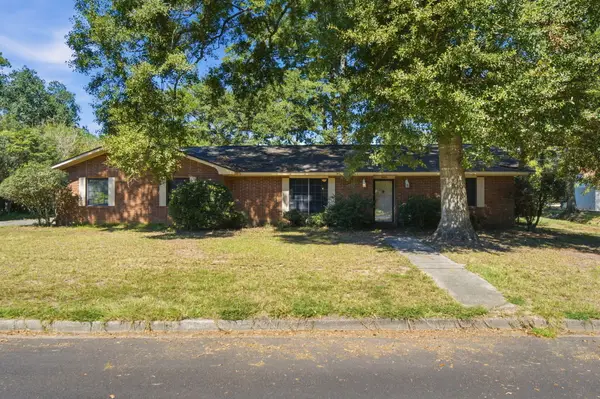 1806 Ridgewood Dr., Columbia, MS 39429