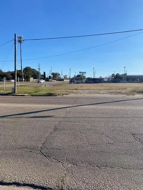 1222 West 5th Street, Laurel, MS 39440 - #3