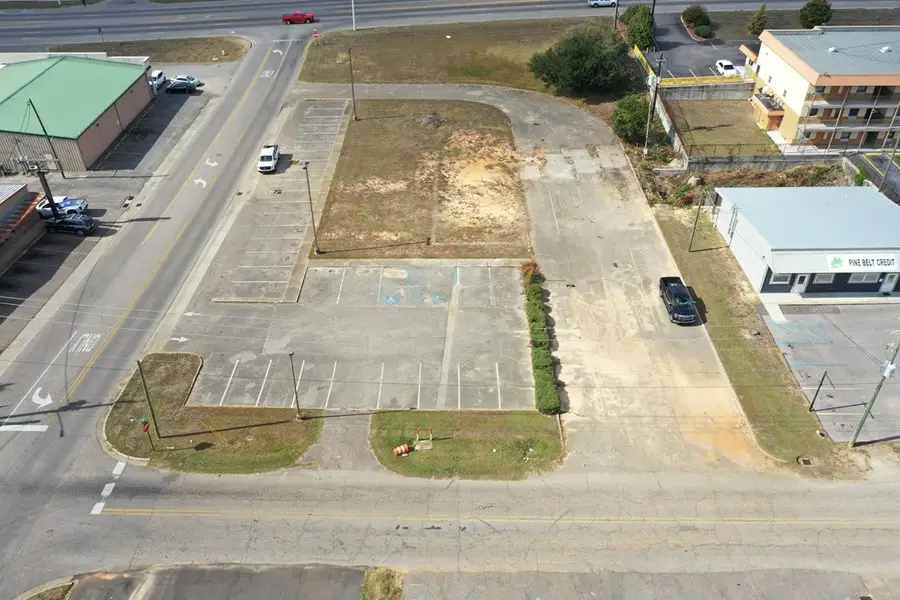 1500 West 1st Street, Laurel, MS 39440 - #3