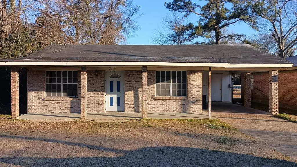 507 East 19th St, Laurel, MS 39440 - #1