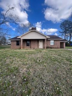26 Lakeview Dr, Bay Springs, MS 39422