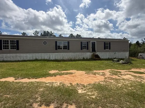499 Gulf Camp Rd,, Lumberton, MS 39455