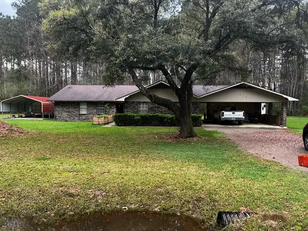 1003 Willow Street, Sandersville, MS 39477