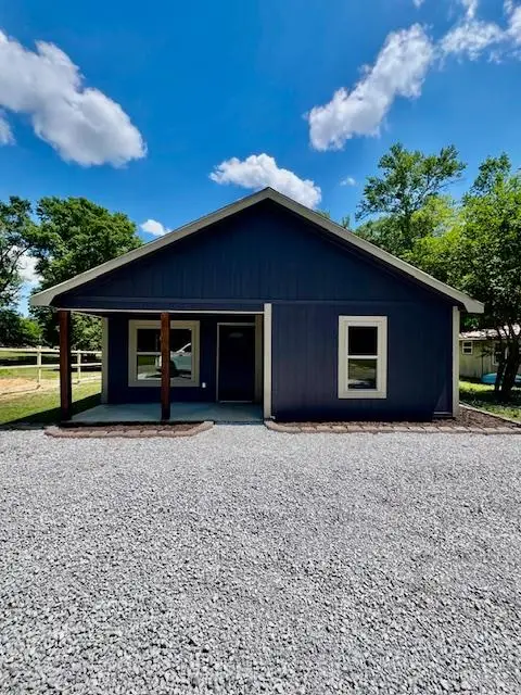 406 Willow St, Sandersville, MS 39477 - #1