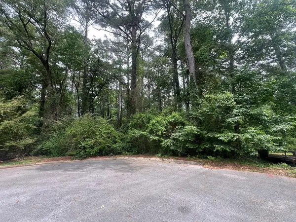 0 Heritage Trail, Laurel, MS 39443