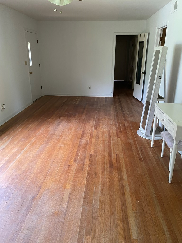 24 College Drive, Laurel, MS 39440 - #2