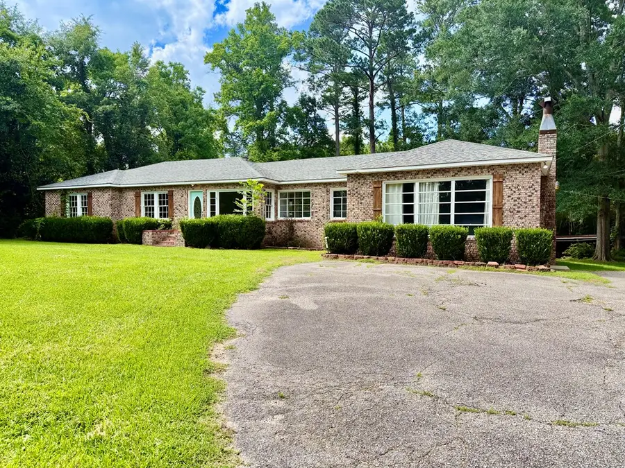 55 Lindsey Drive, Laurel, MS 39440 - #3