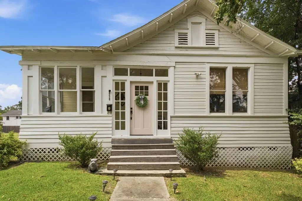858 N 7th Ave, Laurel, MS 39440 - #1