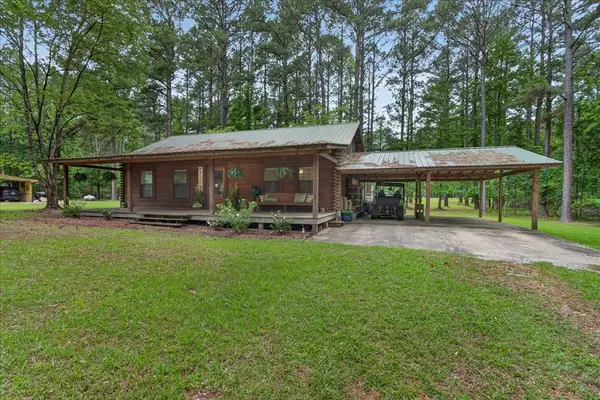 480 Lake Eddins 1638, Pachuta, MS 39347