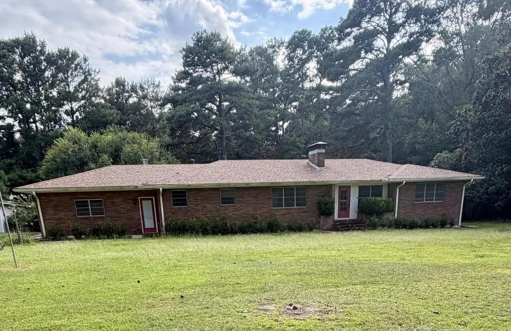 715 Highway 28 W, Soso, MS 39480 - #1
