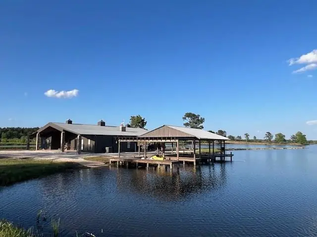 176 A Busby Rd, Ellisville, MS 39437 - #1