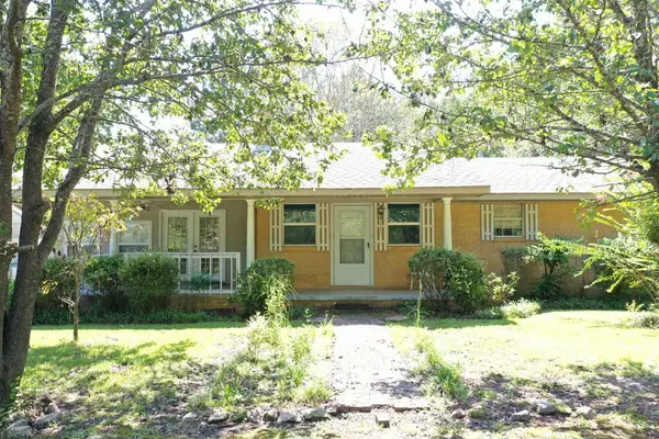 130 Little Sawmill Rd., Laurel, MS 39443