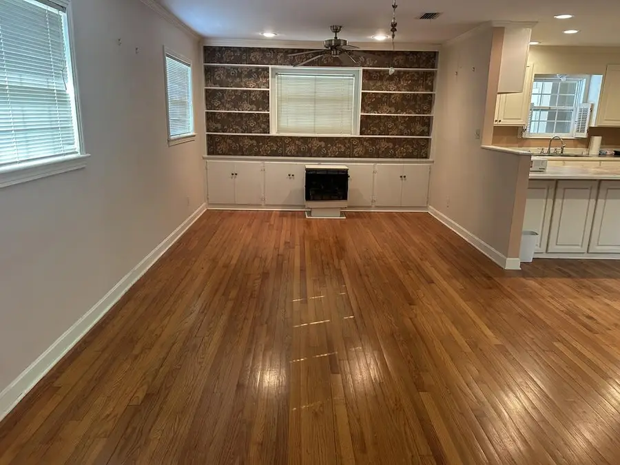 45 Oak Crest Dr, Laurel, MS 39440 - #3