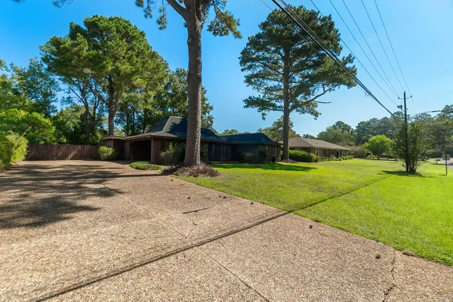 1521 Old Amy Rd, Laurel, MS 39440 - #2