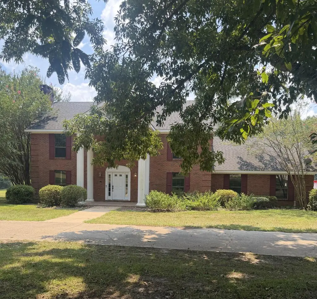 44 Orange Drive, Laurel, MS 39443 - #1