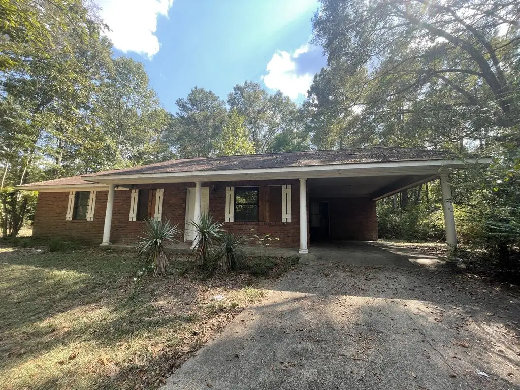 22 Yellow Brick Rd., Ellisville, MS 39437 - #1