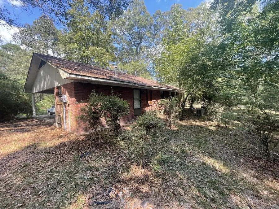 22 Yellow Brick Rd., Ellisville, MS 39437 - #2