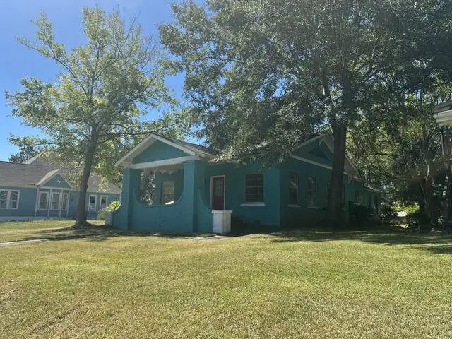 1060 N 2nd Ave, Laurel, MS 39440 - #1
