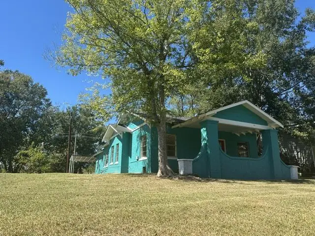 1060 N 2nd Ave, Laurel, MS 39440 - #3