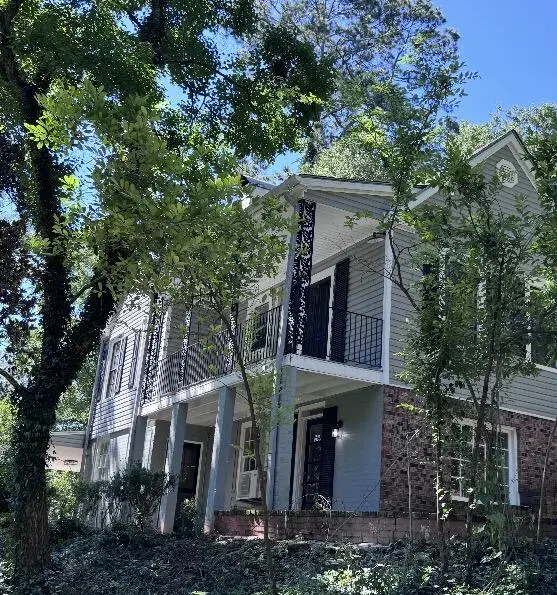 1334 Hill Dr., Laurel, MS 39440 - #3