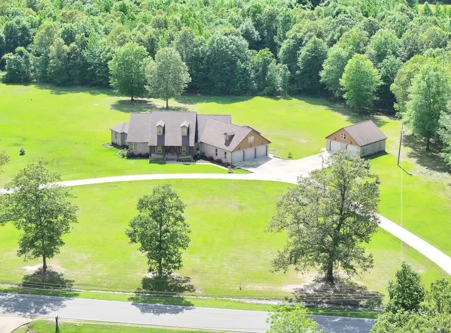 1566 Co Rd 86, New Albany, MS 38652 - Image #2