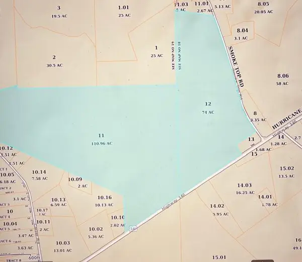 225 Smoketop Road, Thaxton, MS 38871