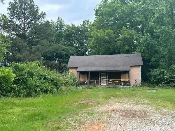 3780 Cane Creek Rd., Thaxton, MS 38871 - #3