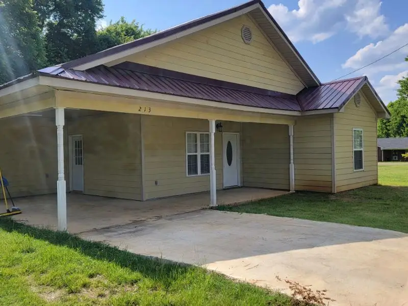 213 N Carter, Okolona, MS 38860 - Image #2