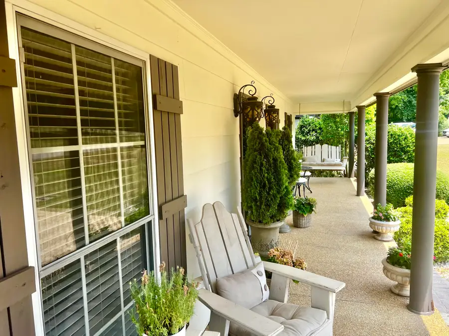 1996 Oakview Drive, Tupelo, MS 38804 - Image #3