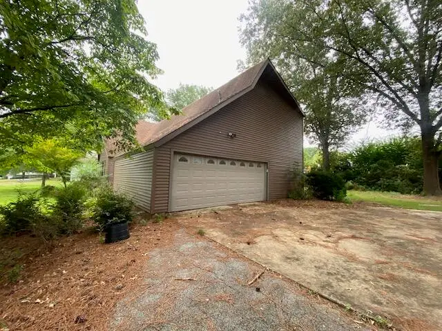 2210 Walnut St., Corinth, MS 38834 - Image #3