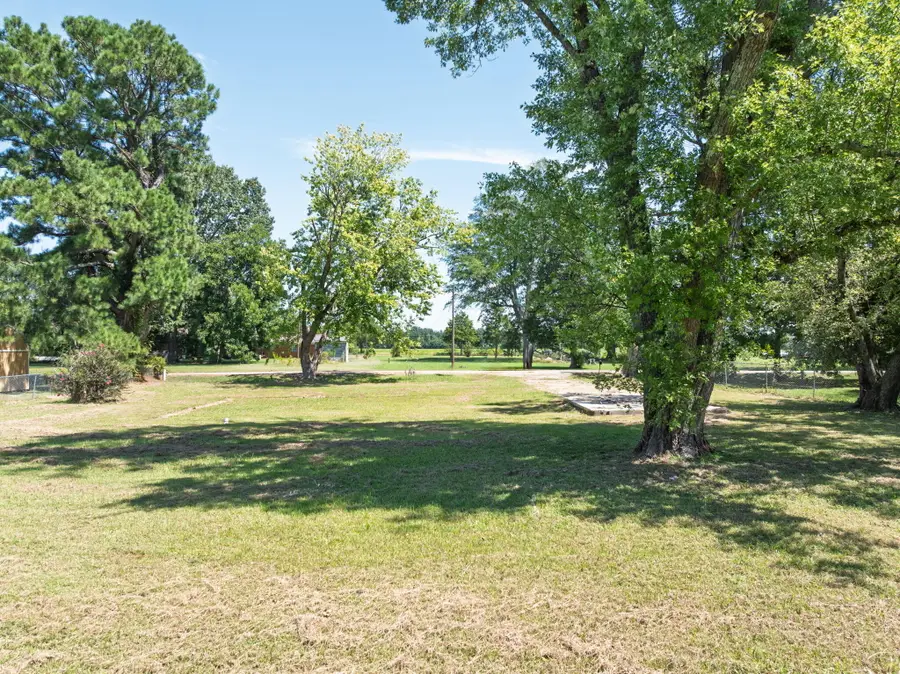 553 Holly, Baldwyn, MS 38824 - Image #3