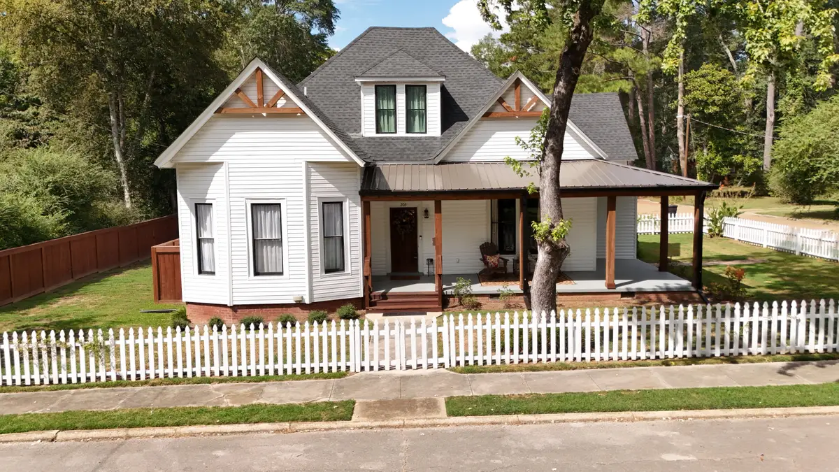 203 Alabama St., New Albany, MS 38652 - Image #1