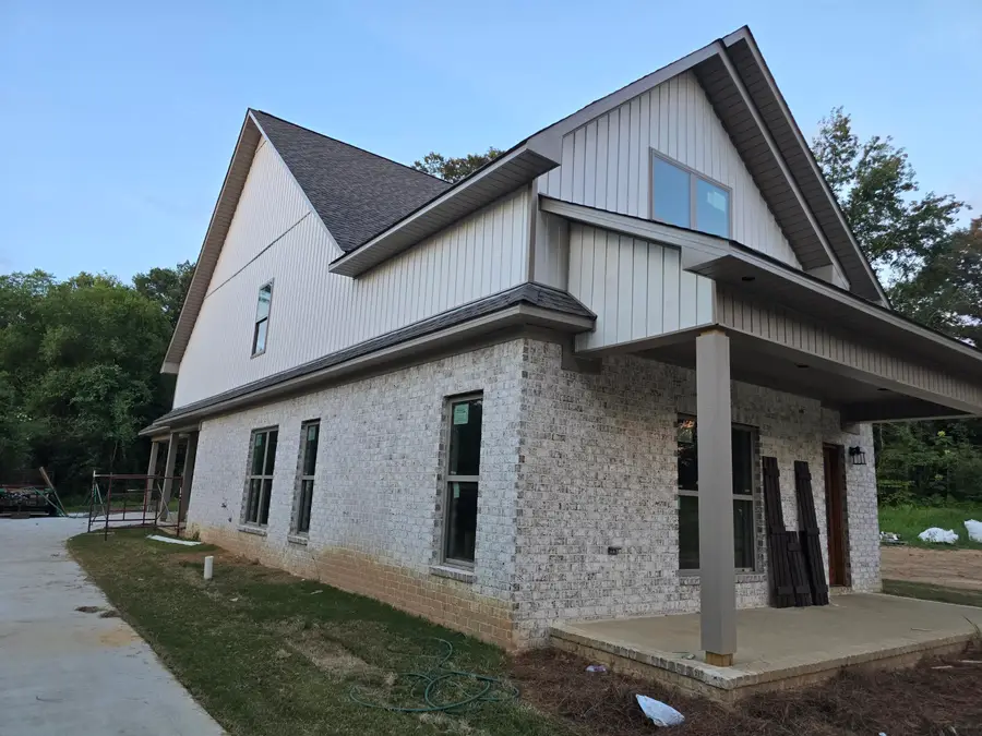 386 Woodland Dr., New Albany, MS 38652 - Image #3