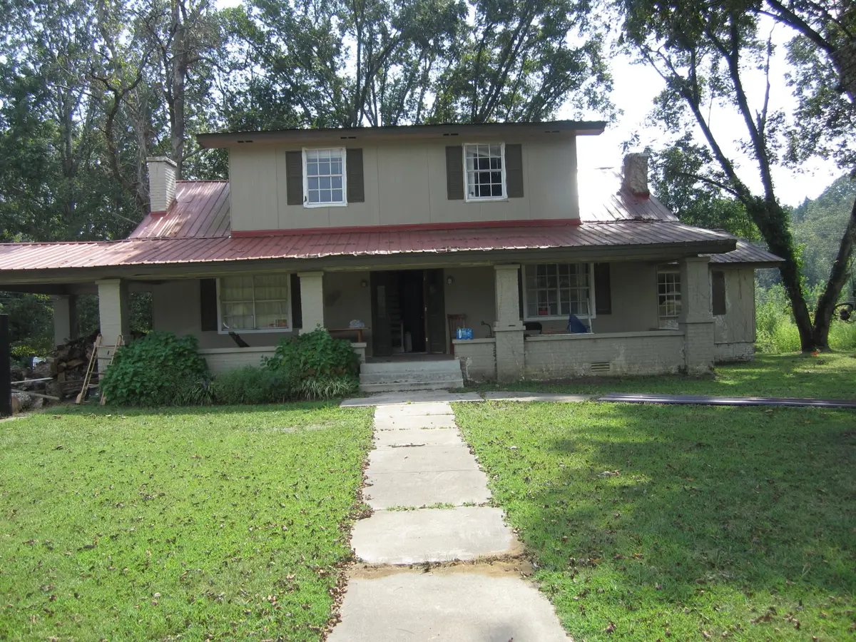 136 N Guyton Blvd, Blue Mountain, MS 38610 - #1