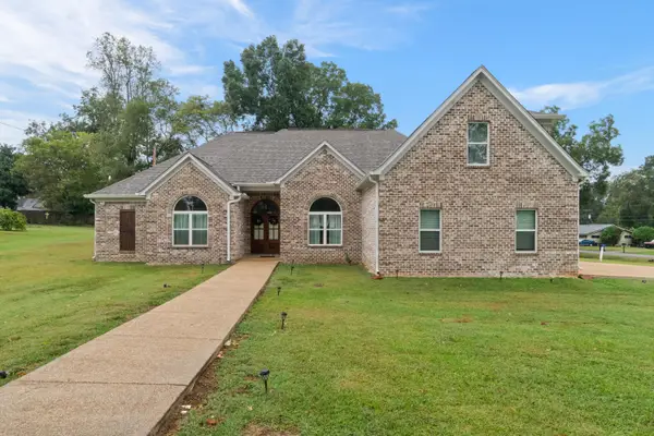 115 Park St., Houston, MS 38851