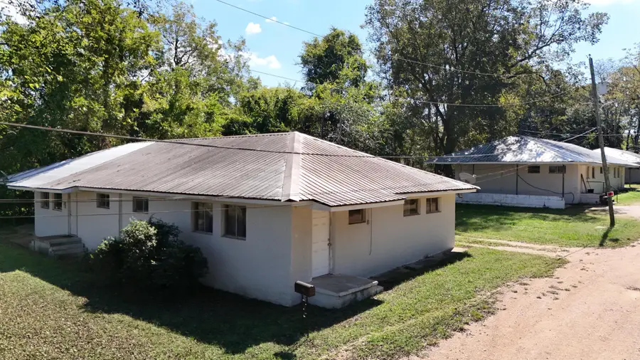 102 Pecan Ln., Okolona, MS 38860 - Image #3