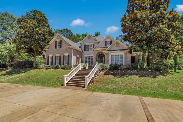 203 Francis Dr., Fulton, MS 38843