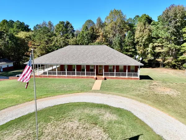 1945 Ms-30, New Albany, MS 38652