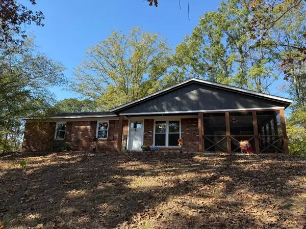 202 Road 1650, Tupelo, MS 38804