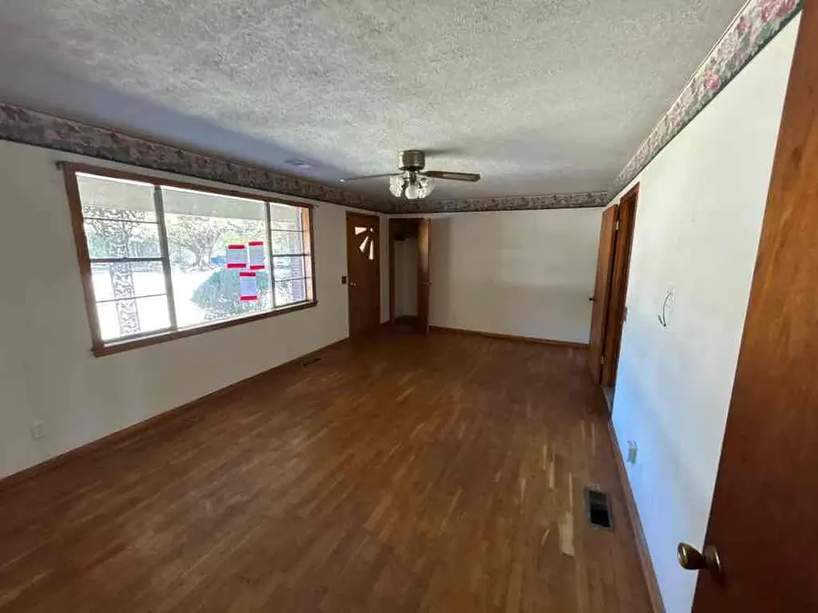 455 W Reynolds, Pontotoc, MS 38863 - Image #2