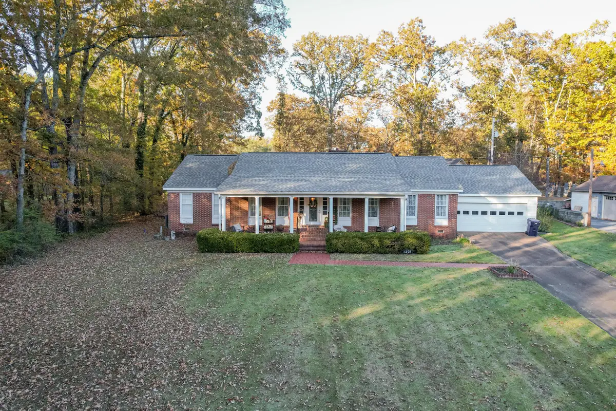 1201 Poplar Road, Corinth, MS 38834 - Image #1