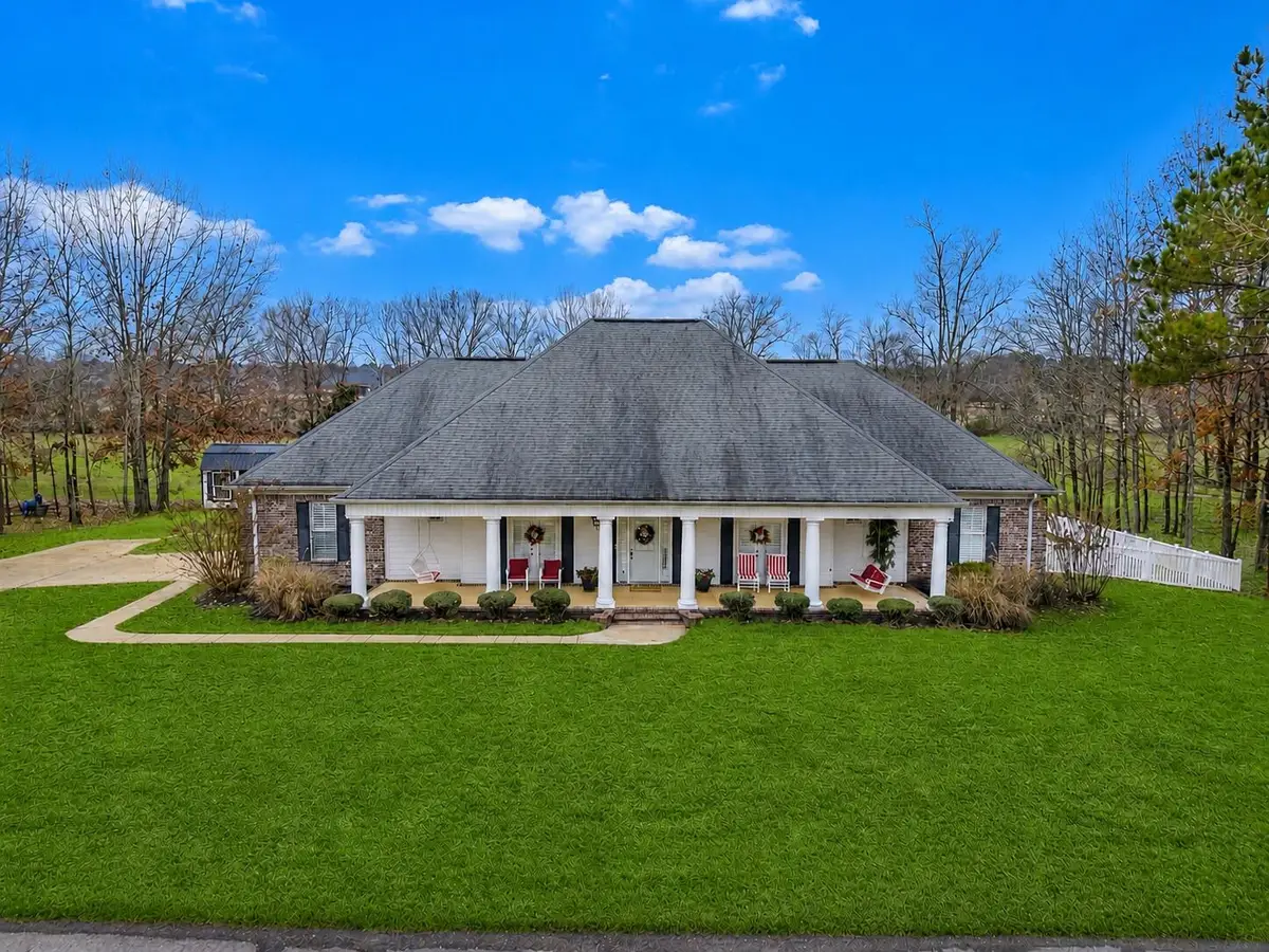 3285 Shadowood Ln., Corinth, MS 38834 - #1