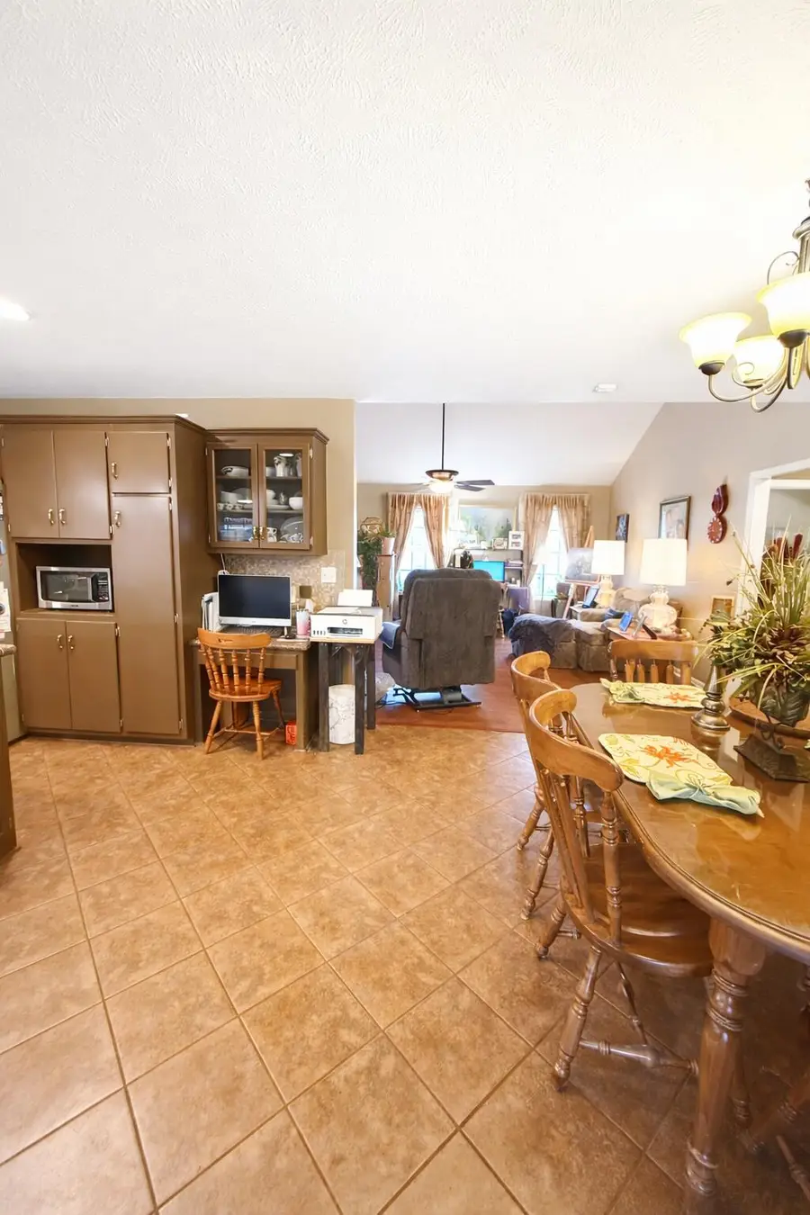 289 Ginger Ln., Columbus, MS 39702 - Image #2