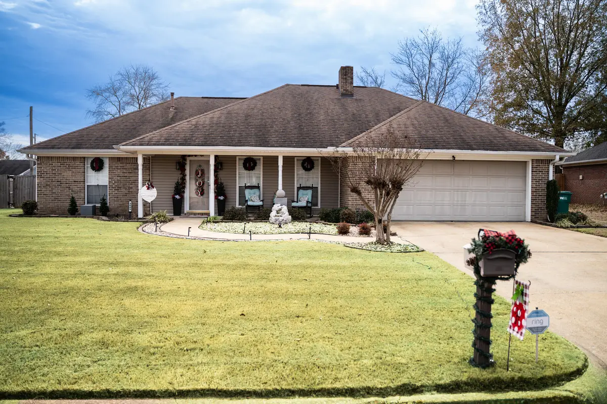 2605 Sourwood Drive, Tupelo, MS 38801 - Image #1