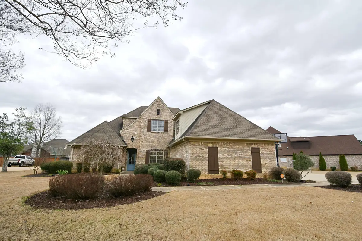 4299 Meadow Cr., Tupelo, MS 38801 - #1