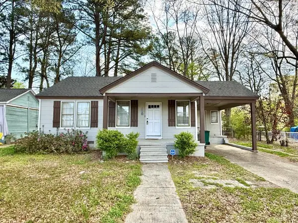 410 Clayton Ave., Tupelo, MS 38804