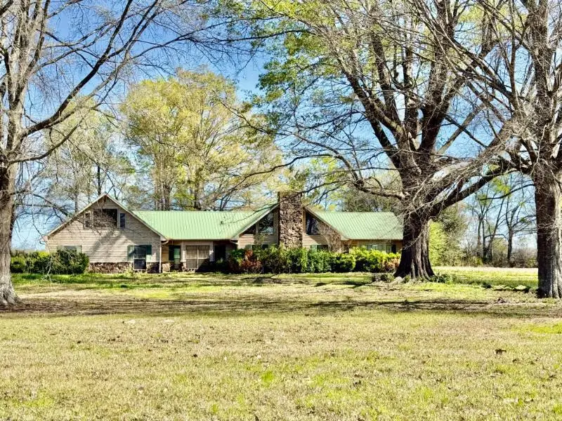 574 Ridgewood Ln., Houlka, MS 38850 - #1