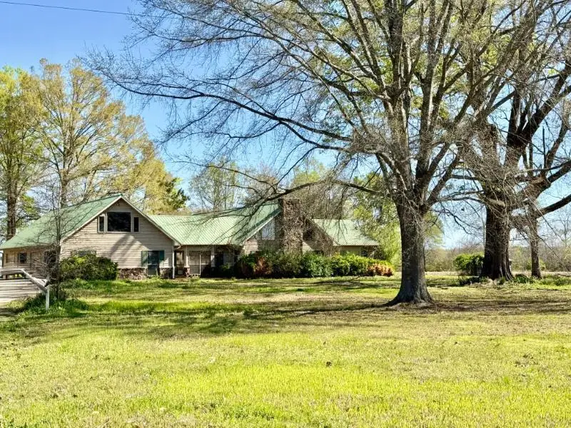 574 Ridgewood Ln., Houlka, MS 38850 - #2