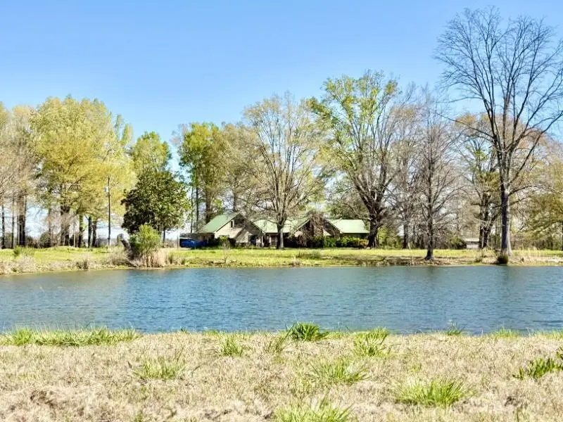 574 Ridgewood Ln., Houlka, MS 38850 - #3