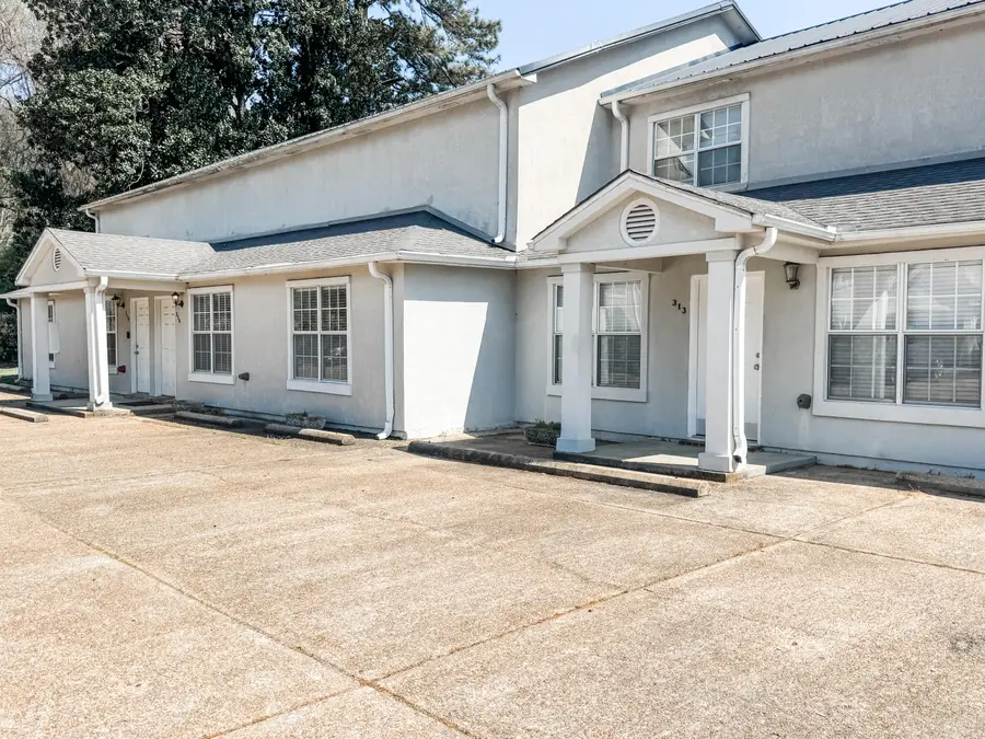 623 N Gloster St. Unit 313, Tupelo, MS 38804 - #2